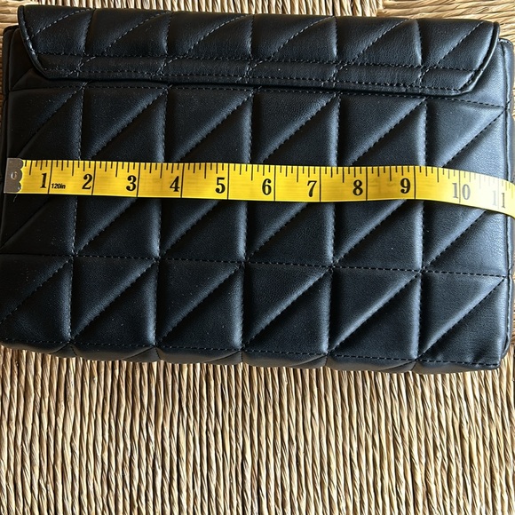 New Without Tags Venus Quilted Purse - Picture 5 of 6
